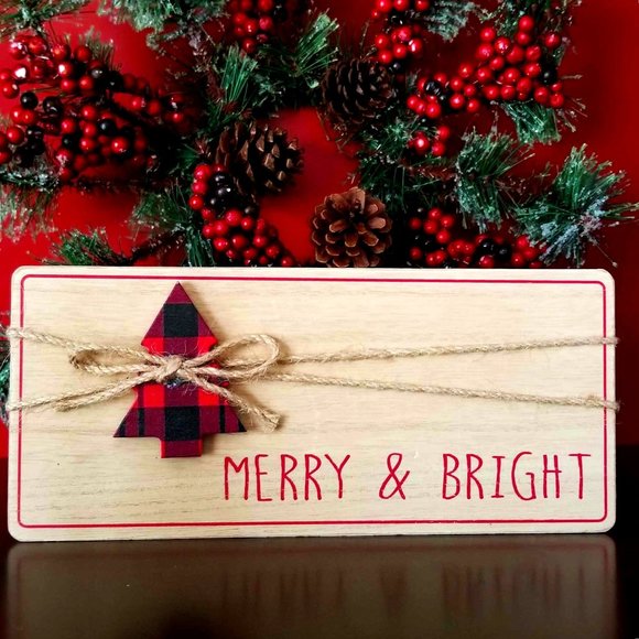 Wooden Block Sign, Christmas Holiday, Home Décor. "Merry & Bright". - Picture 1 of 5